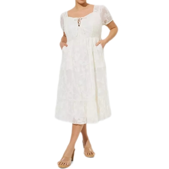Torrid Floral Embossed Summer White Midi Dress, Womens 12 Torrid 0 - Picture 1 of 6